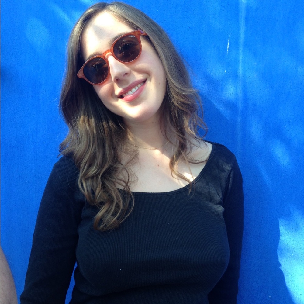 Meet your Posher, Claire